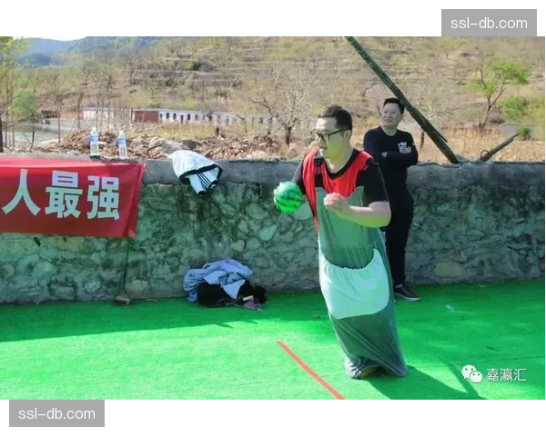 训练营强化定位球落点控制，解决配合生疏问题